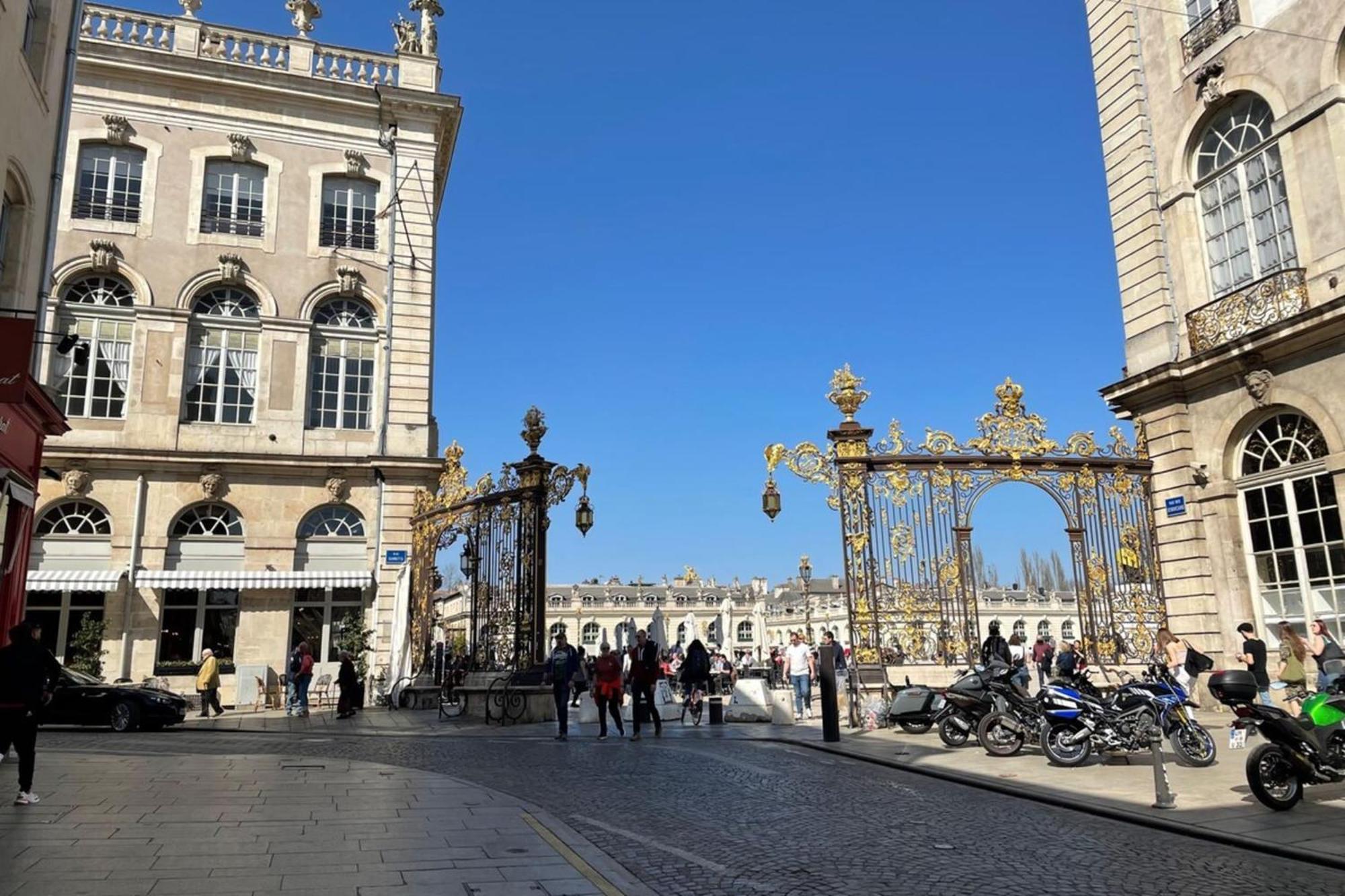 Le Dominicains Appartement Au Calme Aux Portes De La Place Stanislas Nancy Eksteriør bilde